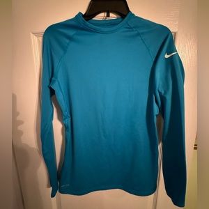 Nike Pro Combat long sleeve large Women’s